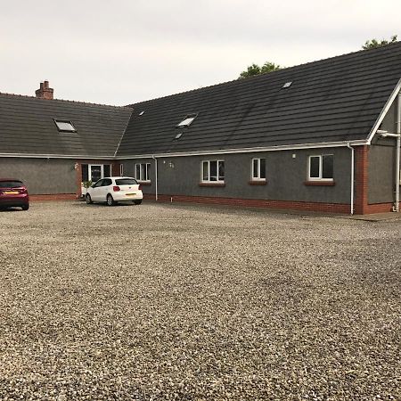 Bwthyn Rhosyn Bed & Breakfast Llannon Exterior photo